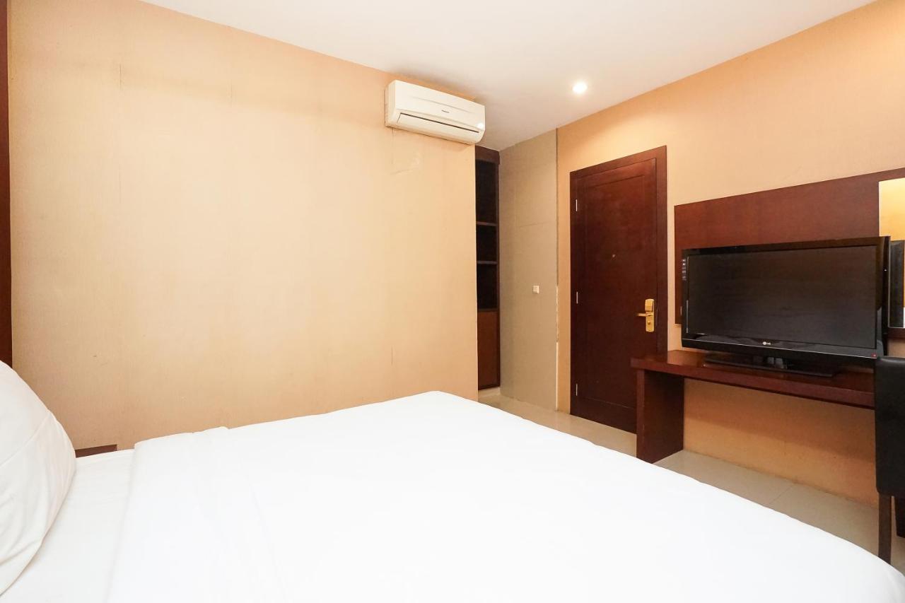 Homestay 3 スラバヤ エクステリア 写真